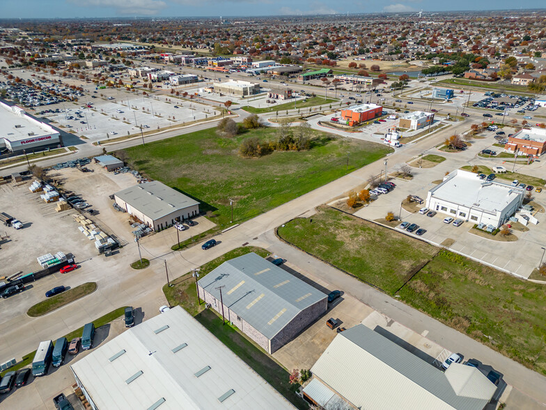 More Photos Of 10 Regency Dr, Wylie Light Distribution For Lease