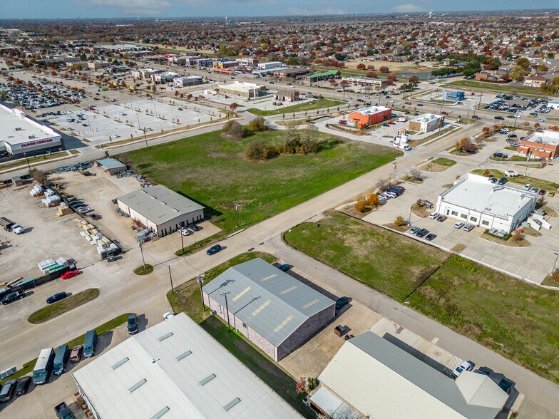 More Photos Of 10 Regency Dr, Wylie Light Distribution For Lease