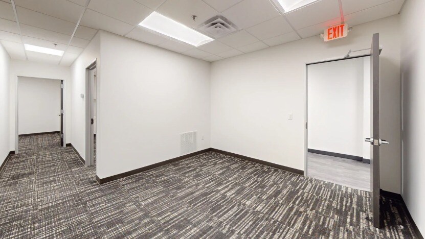 More Photos Of 6228 Bandera Rd, San Antonio Medical For Sale