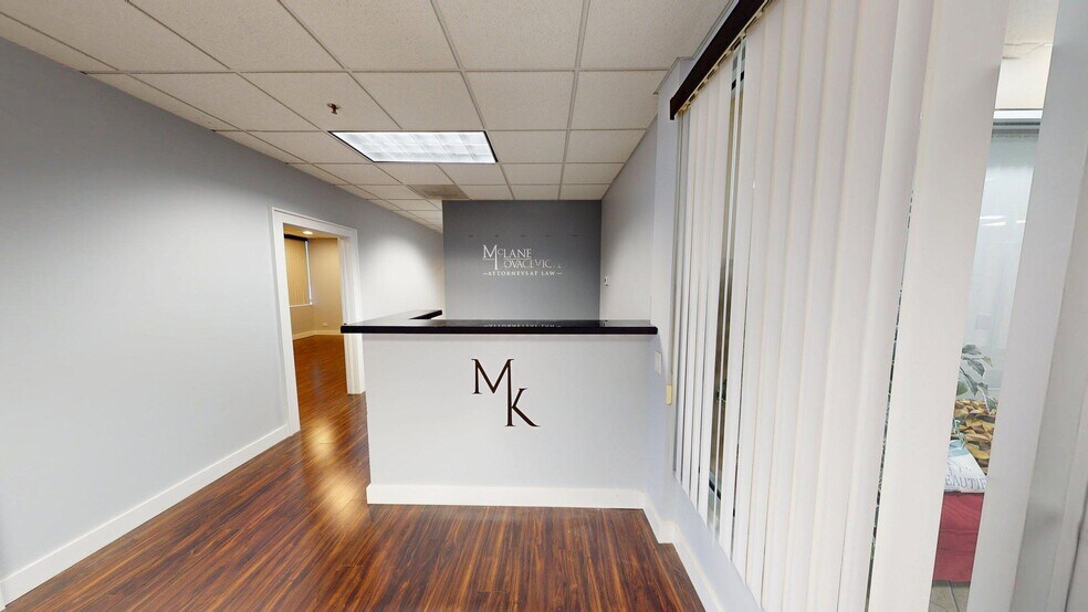 More Photos Of 715 W Lake St, Addison Office For Lease