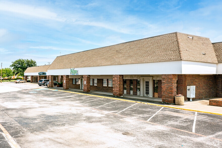 More Photos Of 5204 S Colony Blvd, The Colony General Retail For Lease