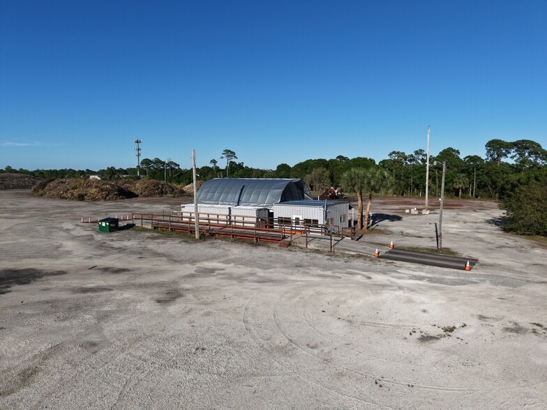 Primary Photo Of 5420 41st Street, Vero Beach Industrial For Sale