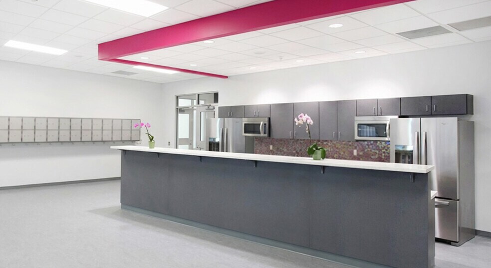 More Photos Of 5301 Park Circle Dr, Kalamazoo Service For Sale