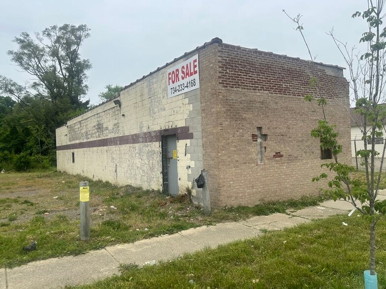 More Photos Of 14738 Joy rd, Detroit Freestanding For Sale