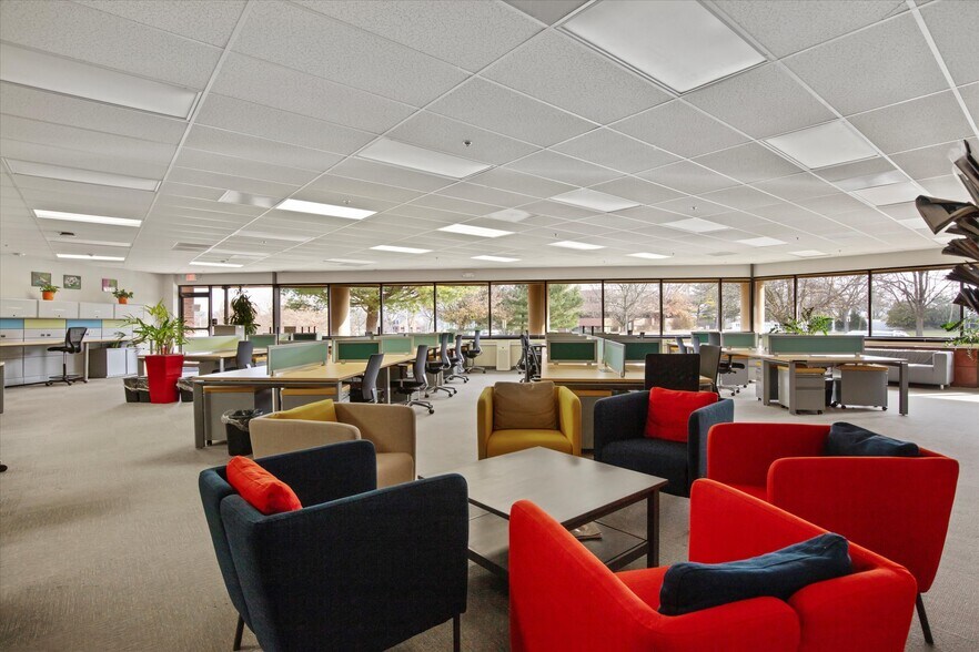 More Photos Of 1125 Berkshire Blvd, Wyomissing Office For Lease