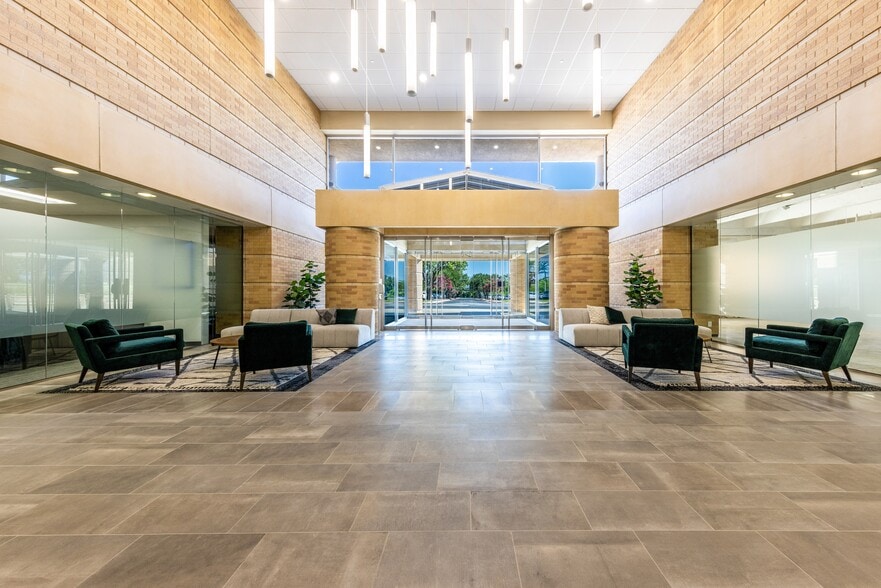 More Photos Of 101 W Louis Henna Blvd, Austin Office For Lease