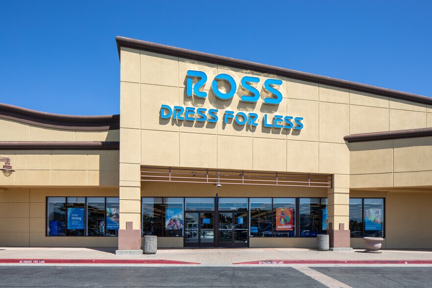 More Photos Of 3401 Blume Dr, Richmond Unknown For Lease