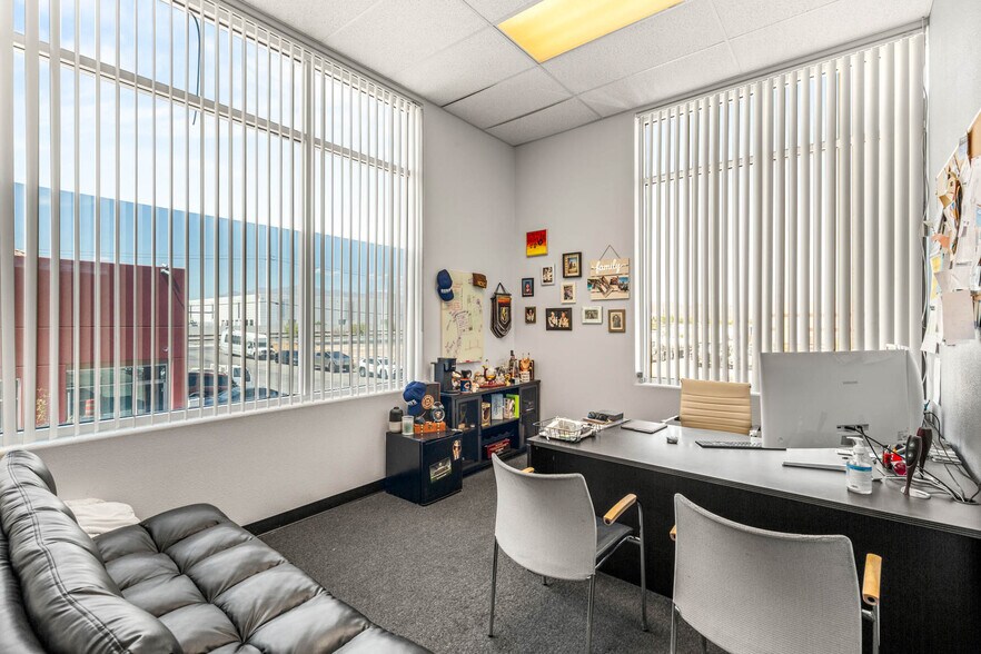 More Photos Of 4570 Donovan Way, North Las Vegas Light Distribution For Sale