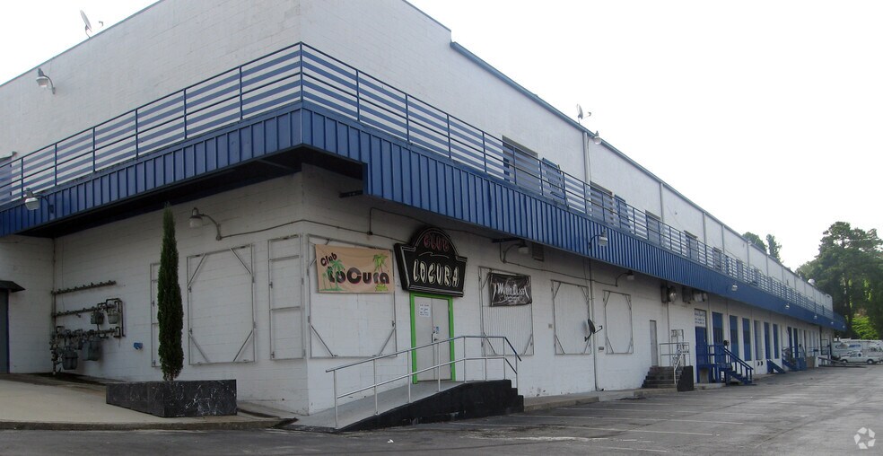 More Photos Of 4013 Jonesboro Rd, Forest Park Unknown For Lease