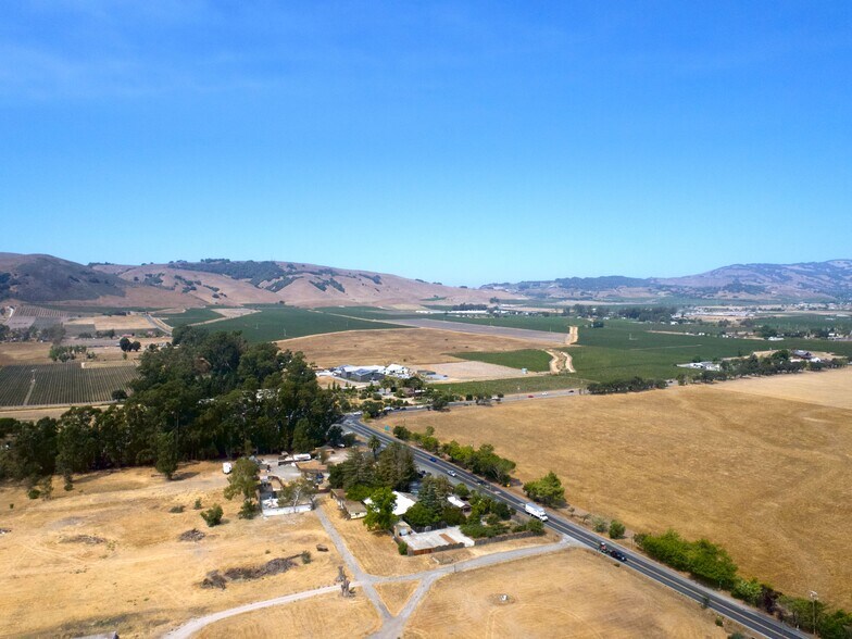 More Photos Of 75 Fremont Dr, Sonoma Storefront Retail Residential For Sale
