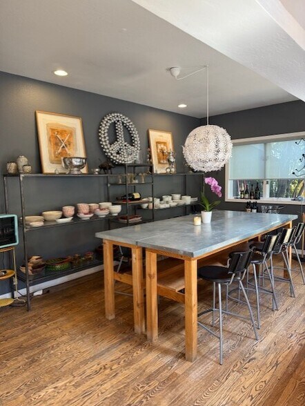 More Photos Of 416 N 1st Ave, Hailey Specialty For Sale