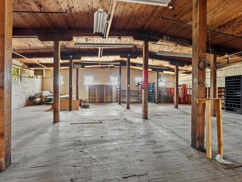 More Photos Of 1223 New York Ave, Sheboygan Industrial For Sale