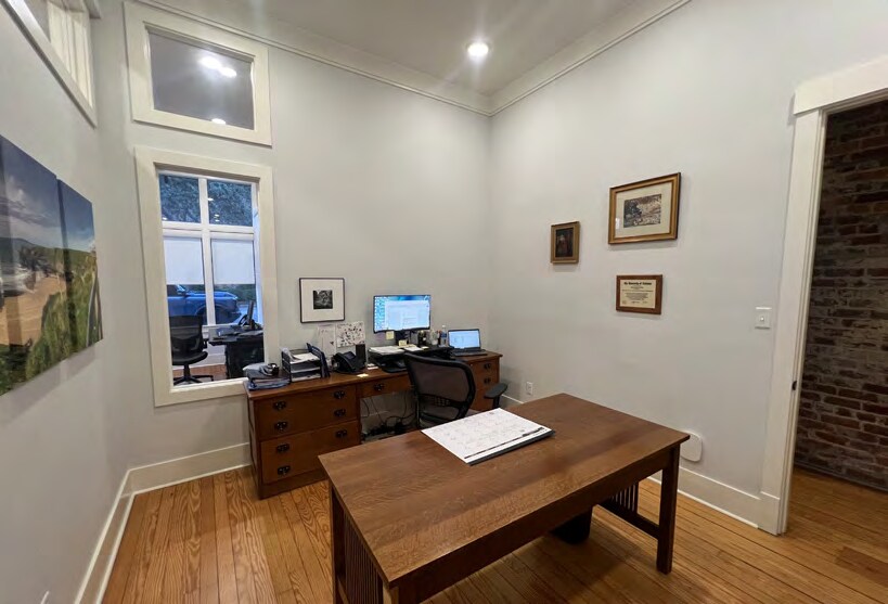 More Photos Of 419 Montgomery St, Savannah Office For Sale