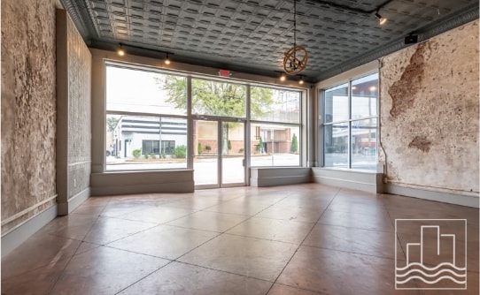 More Photos Of 512 E Main St, Spartanburg Storefront For Sale