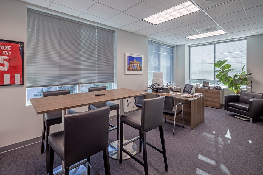 More Photos Of 60 Bunsen, Irvine Loft Creative Space For Lease