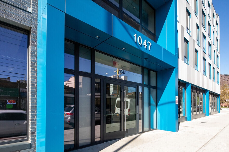 More Photos Of 1047 Beach 21st St, Far Rockaway Apartments For Lease