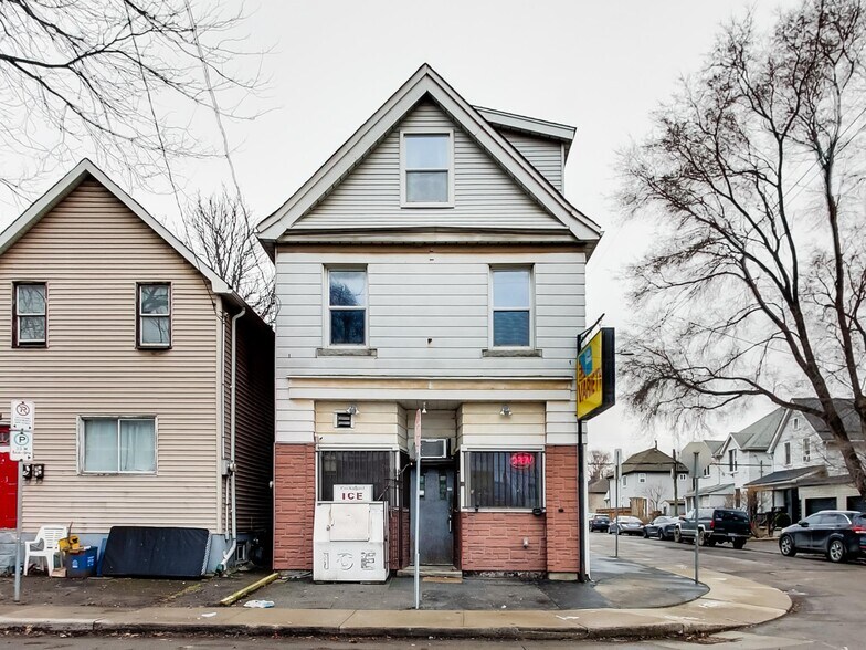 Primary Photo Of 44 Francis St, Hamilton Flex For Sale