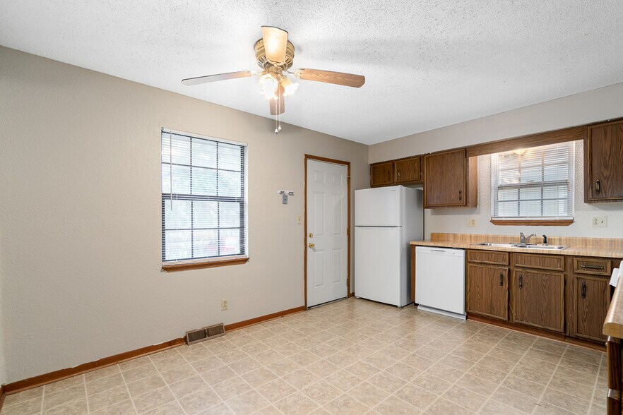 More Photos Of , Independence Multifamily For Sale