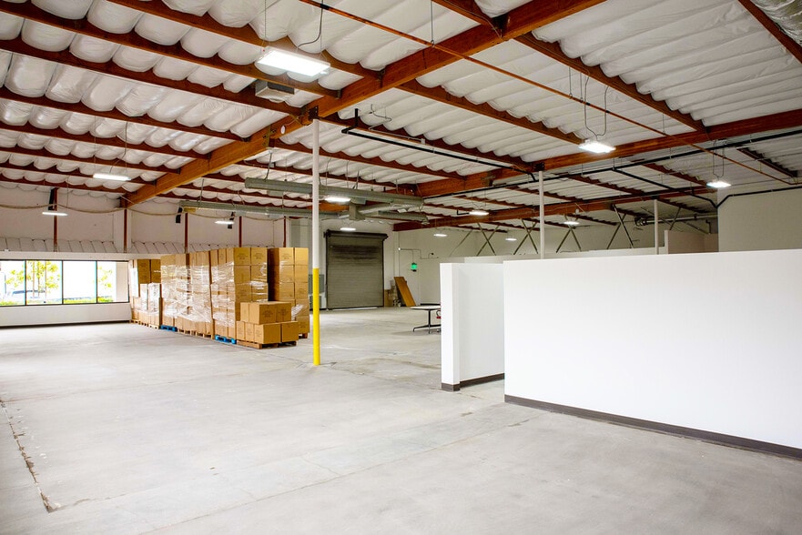 More Photos Of 2532 White Rd, Irvine Warehouse For Lease