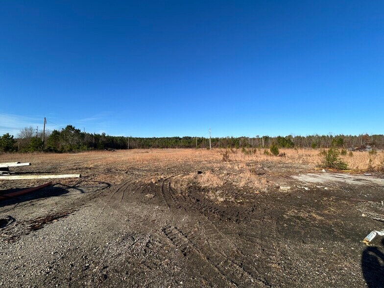 More Photos Of 1124 US 13 Hwy S, Ahoskie Office For Lease