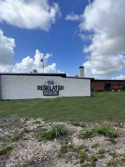 More Photos Of 701 FM 1160, Louise Flex For Lease