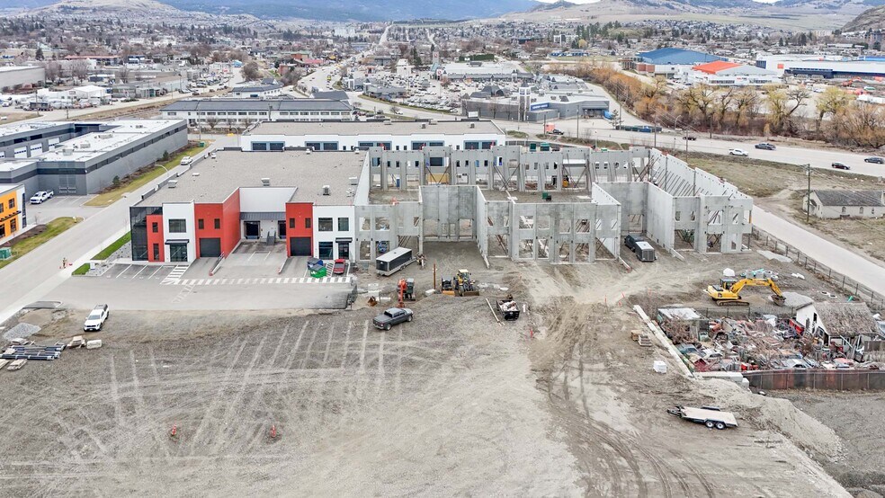 More Photos Of 4605 34 St, Vernon Distribution For Lease