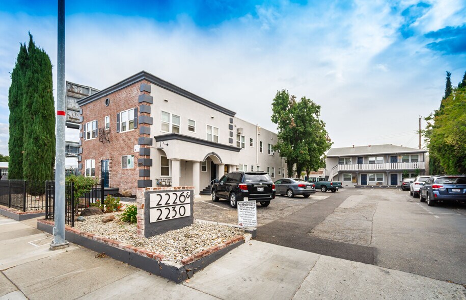 More Photos Of 2226-2230 Sutterville Rd, Sacramento Apartments For Sale