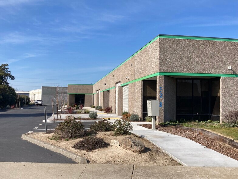 More Photos Of 752 Northport Dr, West Sacramento Warehouse For Lease