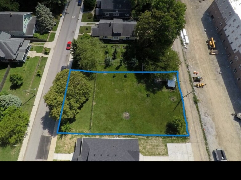 Primary Photo Of 2826-2830 Ruckle St, Indianapolis Land For Sale