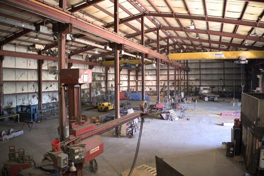 More Photos Of 332 Martin St, Houston Manufacturing For Lease