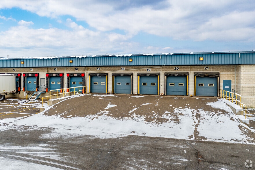 More Photos Of 170 Werlich Dr, Cambridge Service For Lease