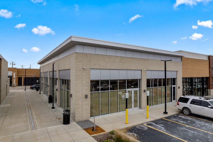 More Photos Of Woodward Ave, Royal Oak Unknown For Lease