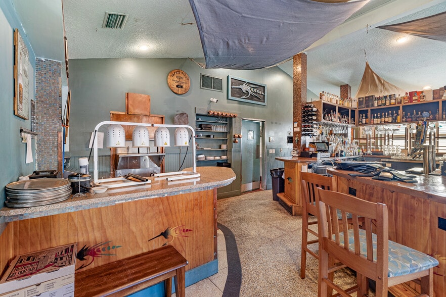 More Photos Of 108 Anastasia Blvd, Saint Augustine Restaurant For Sale