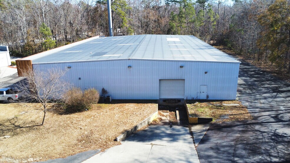 More Photos Of 779 Saint James Ave, Goose Creek Light Distribution For Lease