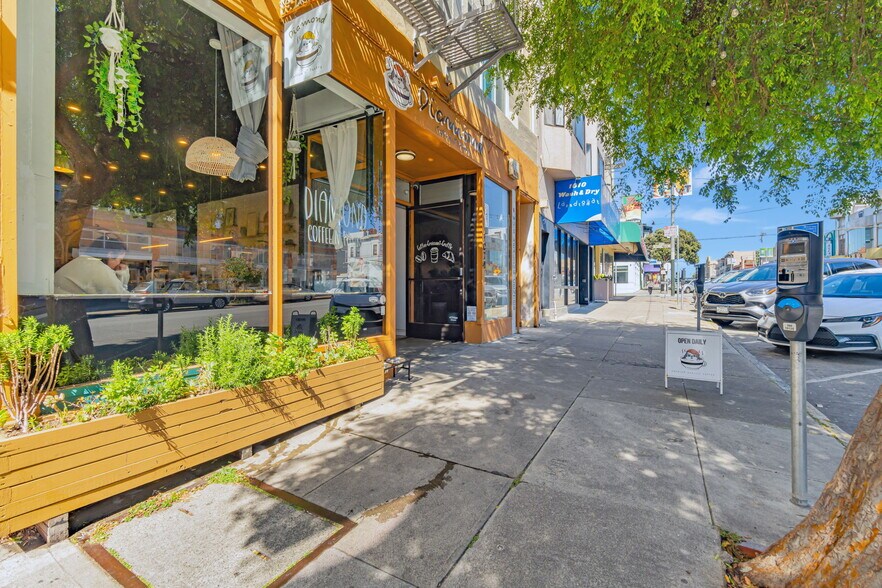 More Photos Of 1014 Clement St, San Francisco Storefront Retail Office For Sale