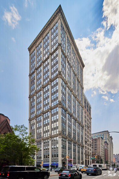 More Photos Of 257 Park Ave S, New York Office For Lease