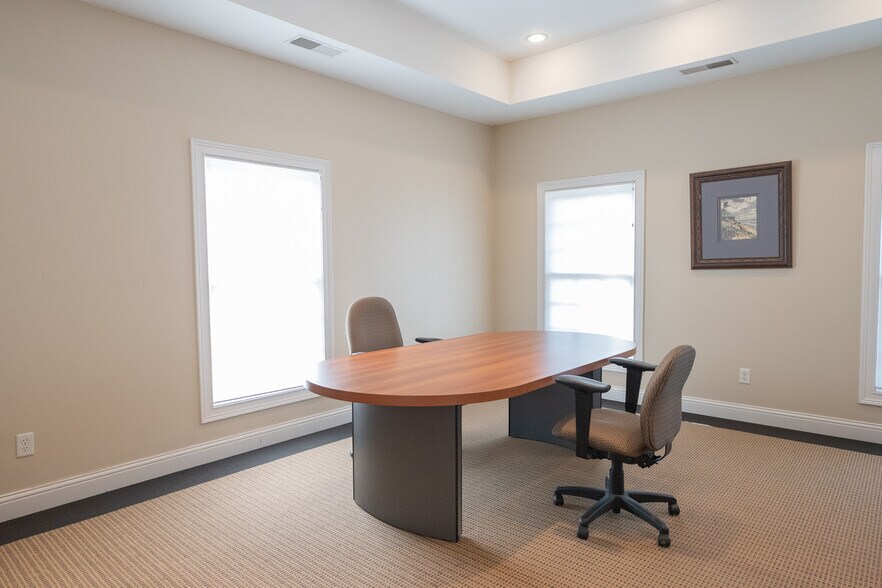 More Photos Of 7775 Cooper Rd, Montgomery Office For Lease