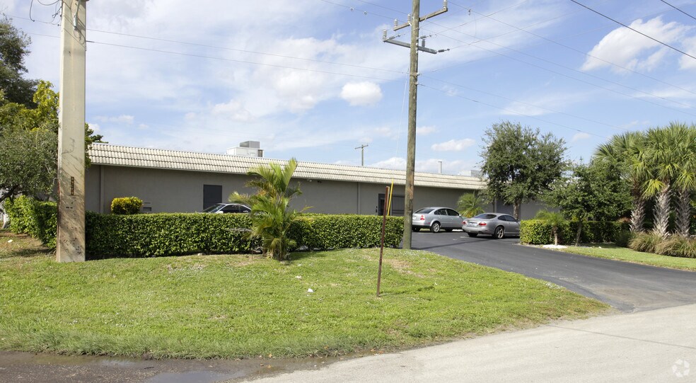 Primary Photo Of 800 SW 15th Ave, Delray Beach Warehouse For Sale