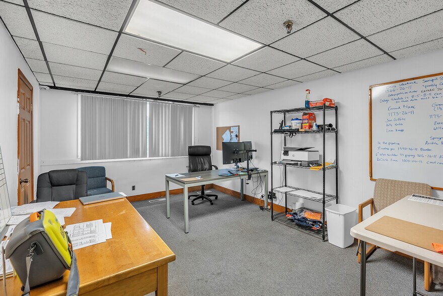 More Photos Of 330 Upton Ave, Battle Creek Warehouse For Sale