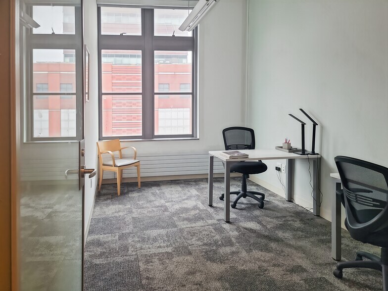 More Photos Of 310 Lenox Ave, New York Coworking Space