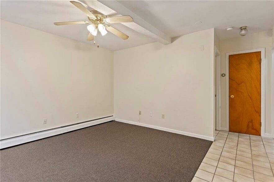 More Photos Of 1670-1674 Main St, West Warwick Storefront Retail Residential For Sale