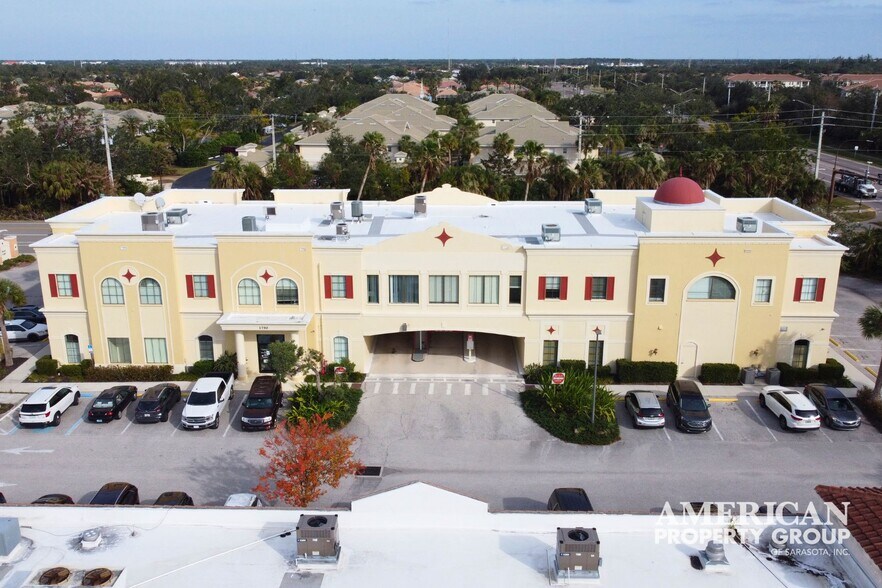 More Photos Of 1790 E Venice Ave, Venice Medical For Sale