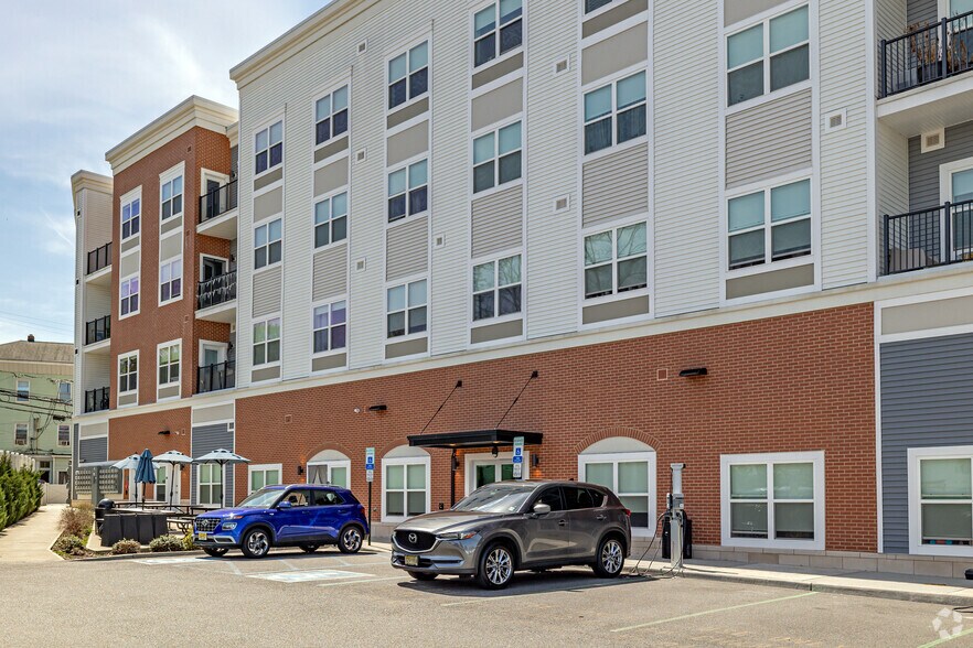 More Photos Of 10 N Main St, Wharton Apartments For Lease