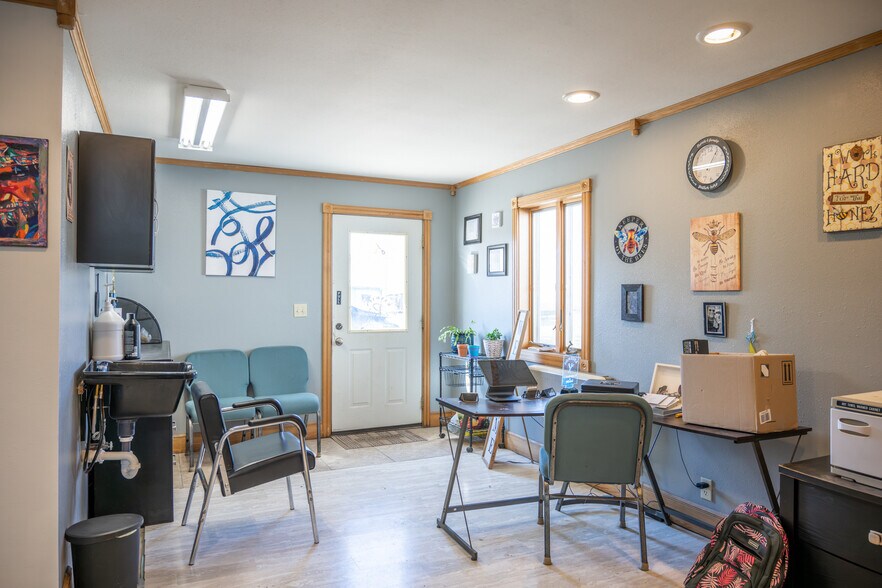 More Photos Of 26225 State Highway 71, Wilton Specialty For Sale