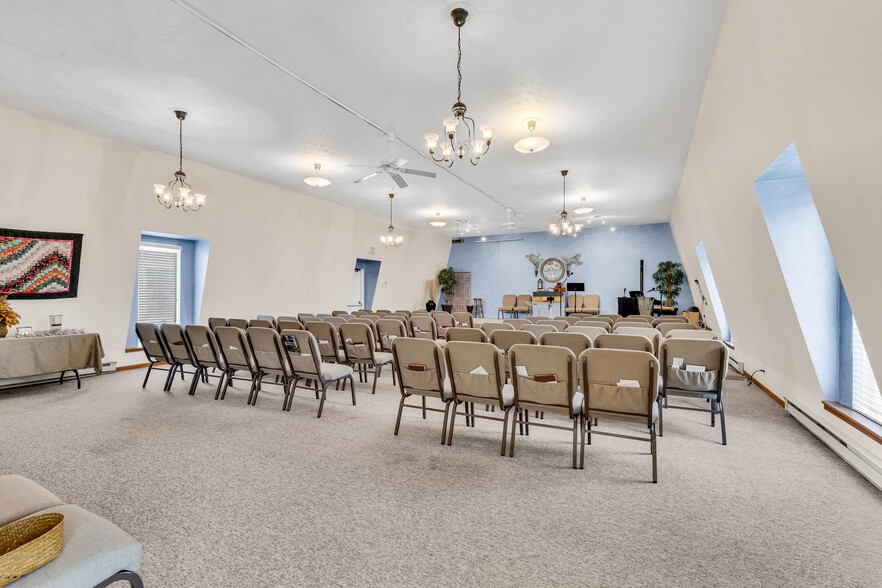 More Photos Of 4277 Columbus Pike, Delaware Religious Facility For Sale
