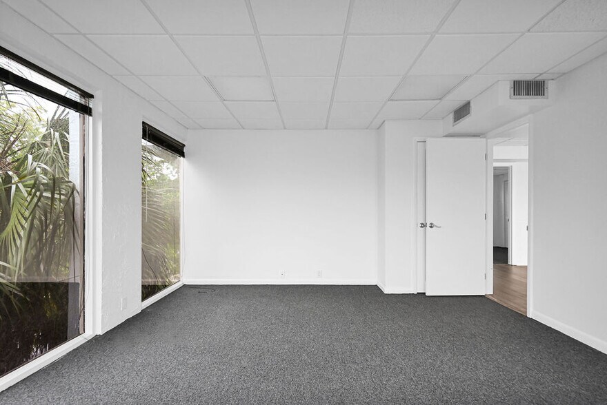 More Photos Of 150 E Davie Blvd, Fort Lauderdale Medical For Lease