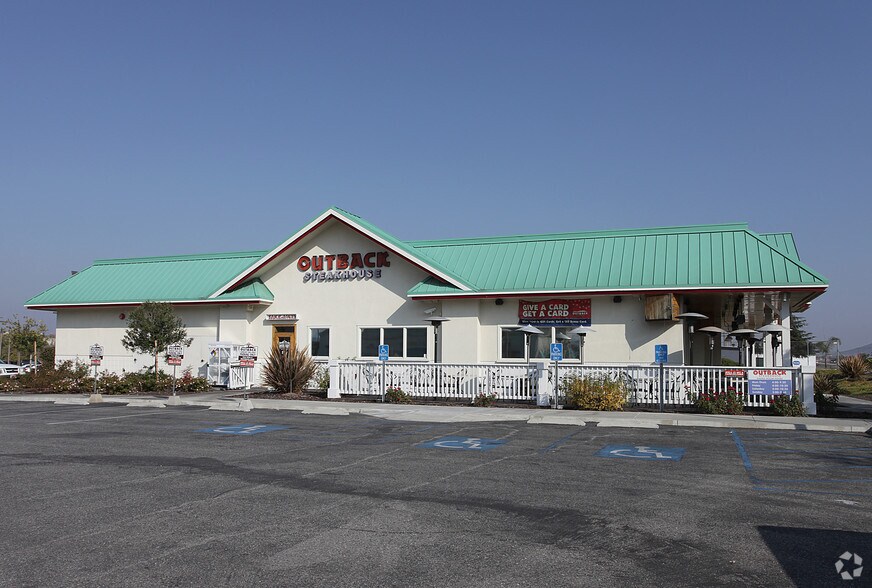 More Photos Of 40275 Winchester Rd, Temecula Restaurant For Lease