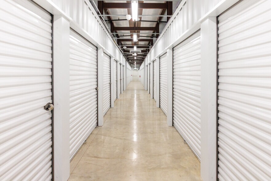 More Photos Of 1250 Commons Dr, Rogers Self Storage For Sale