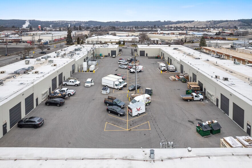 More Photos Of 9922 E Montgomery Rd, Spokane Valley Flex For Lease