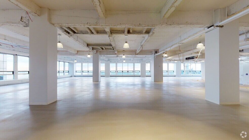 More Photos Of 1 Battery Park Plz, New York Office For Lease